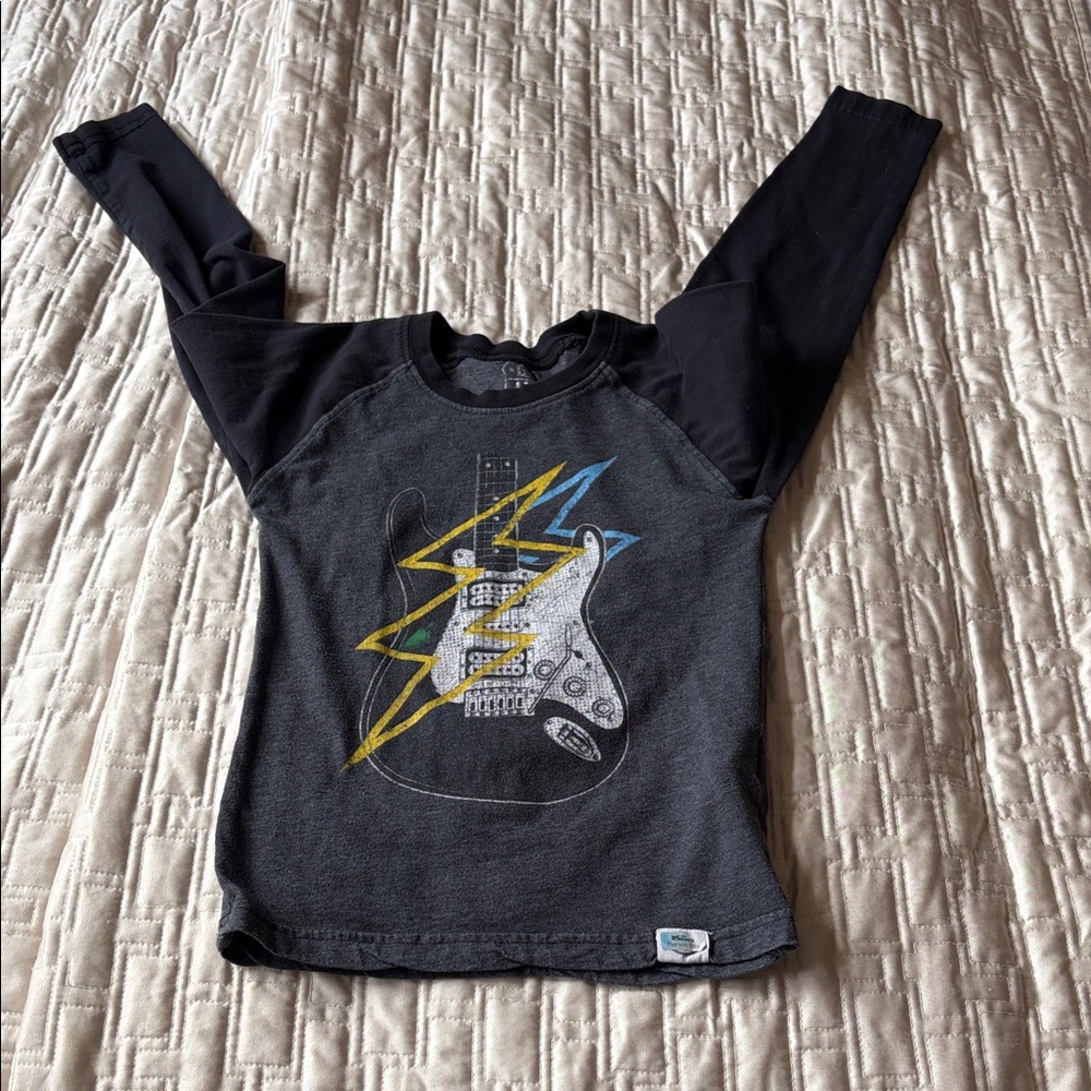 Kids Long Sleeve Guitar Graphic Tee - 🎸 🖤 🎸 🖤